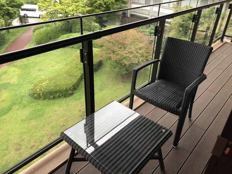 テラスバルコニー