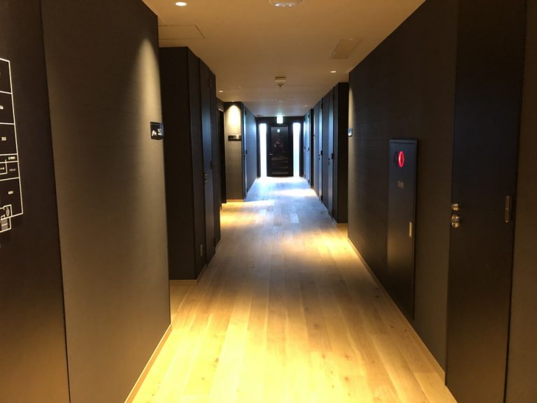 客室階廊下全体