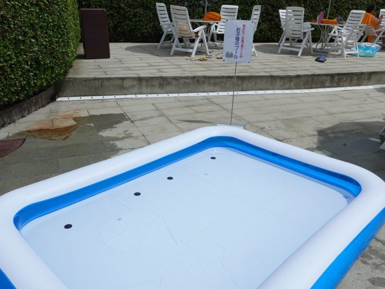 プール(赤ちゃん用)