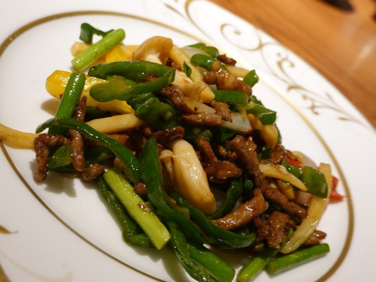 牛肉とピーマンの細切り炒め(1)