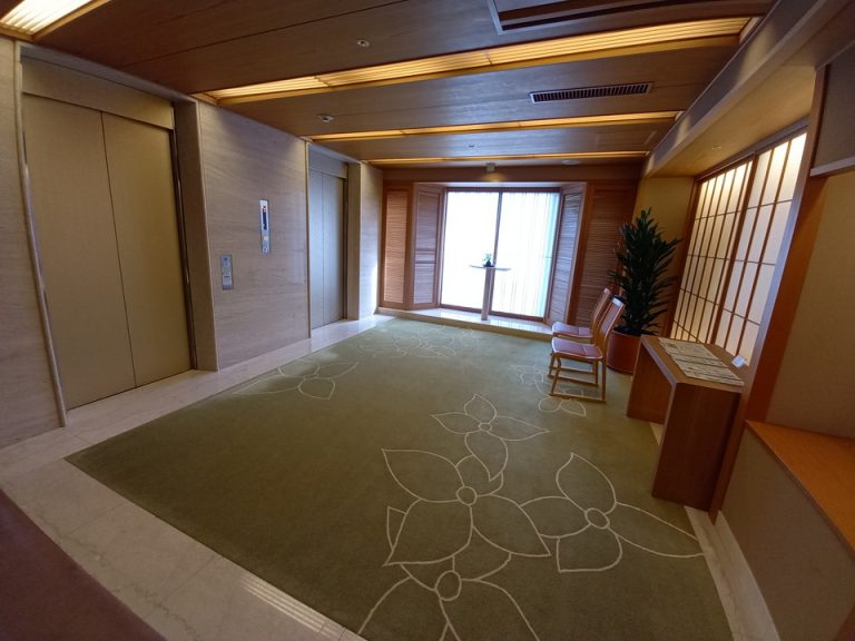 エレベーターホール客室階