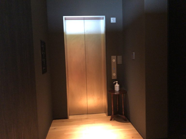 エレベーターホール客室階