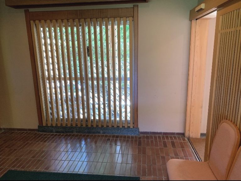 エントランス内観(3)