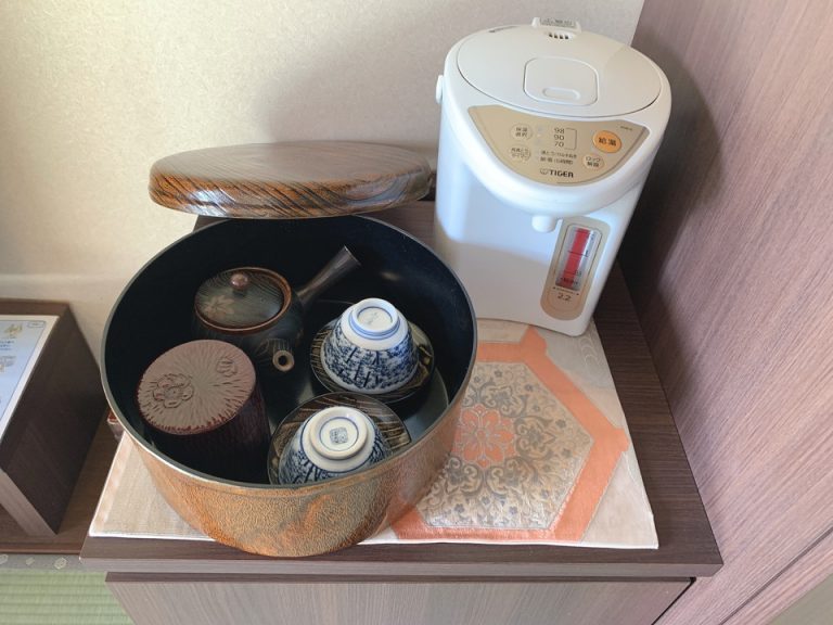 客室カフェコーナー(1)