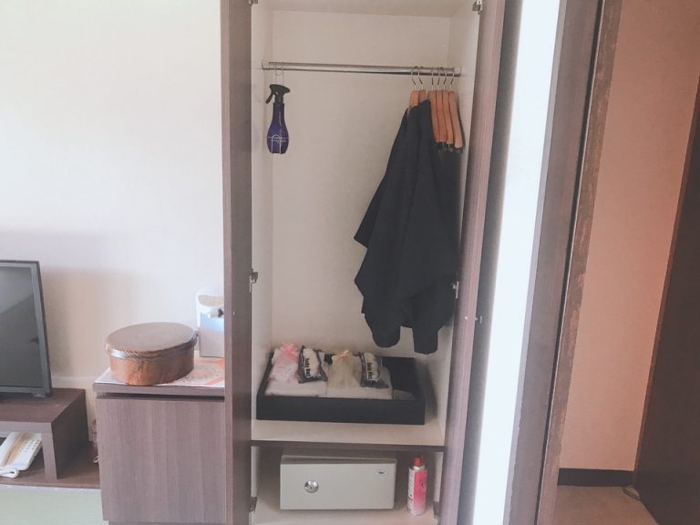 クローゼット外観