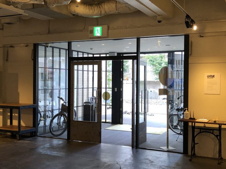 エントランス内観2