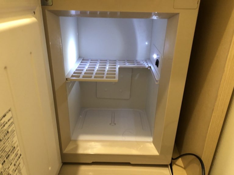 冷蔵庫(開けた状態)2