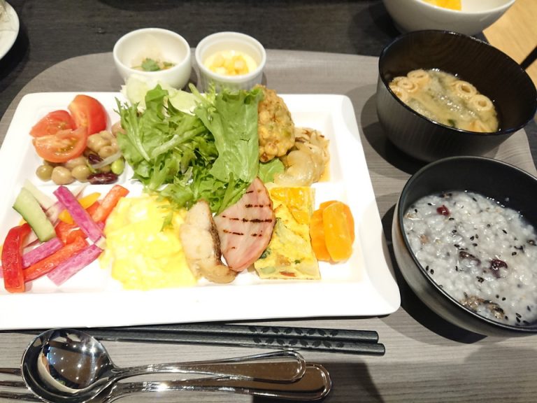 朝食料理