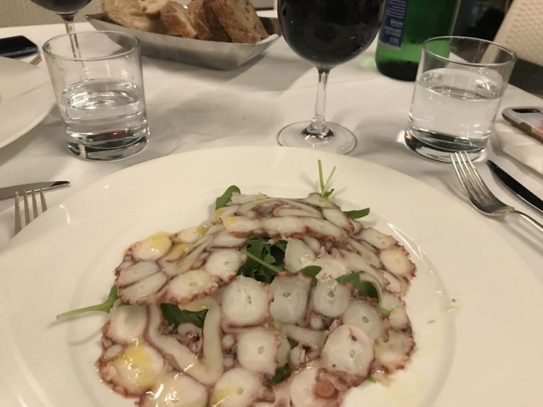 ルーフトップレストランお食事