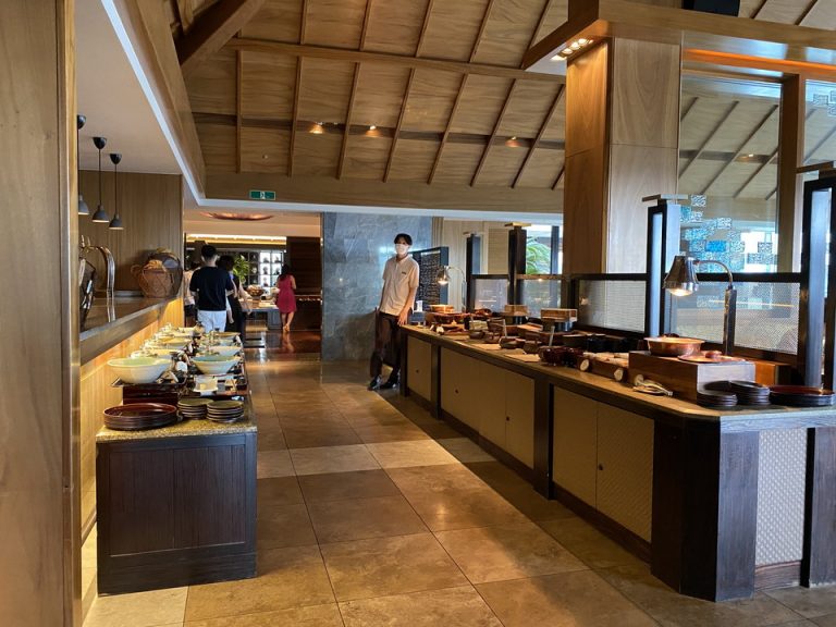 オールディダイニング「グスク」での朝食ブッフェ