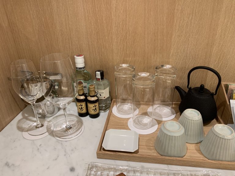 グラス・カップ