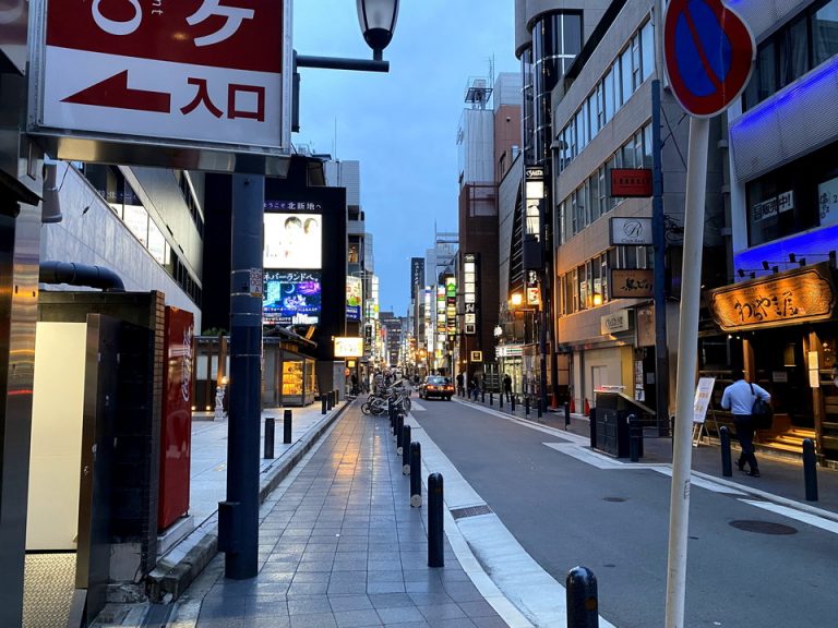 北新地の飲み屋街