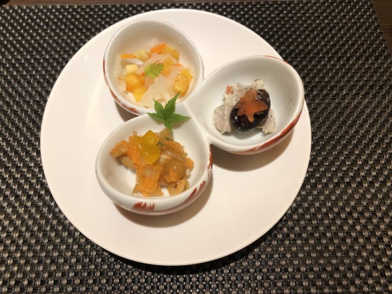 8先付け 3種