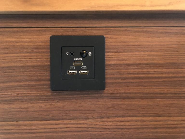 15-14 テレビ用 端子が設置していました
