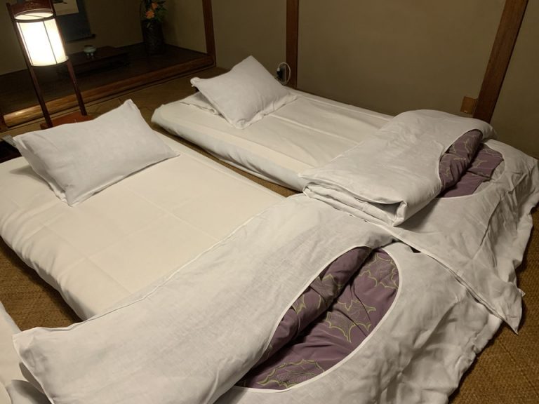 ベッド全体