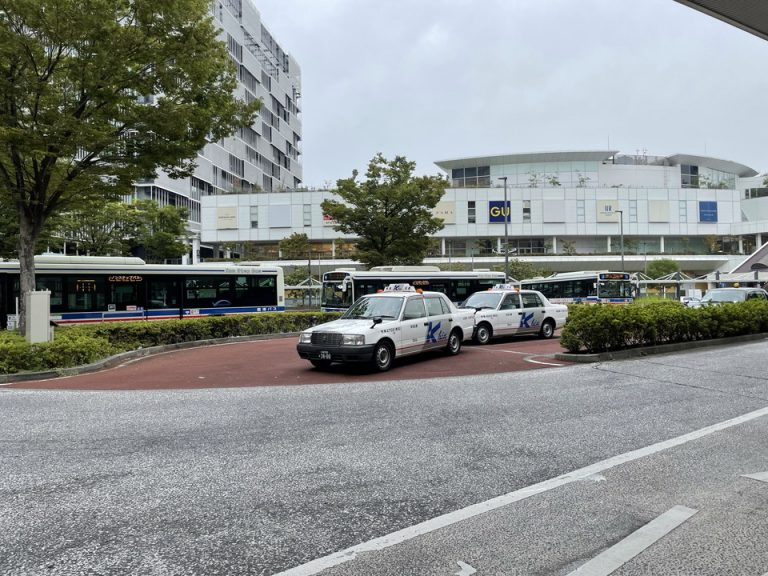 川崎駅西口ロータリー