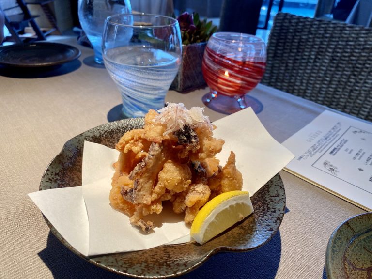 柔らかくて美味しかった、沖縄県産たこの唐揚げ。