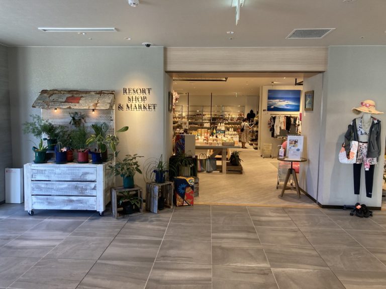 セントラルヴィレッジにある「RESORT SHOP _ MARKET」