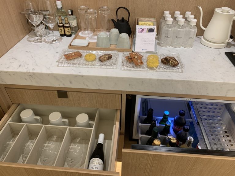 冷蔵庫(開けた状態)