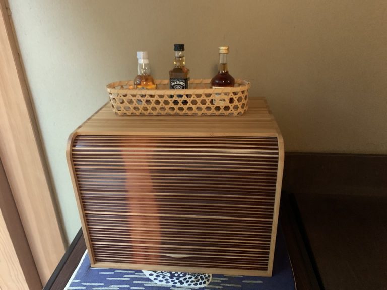 ミニバー・カフェコーナー