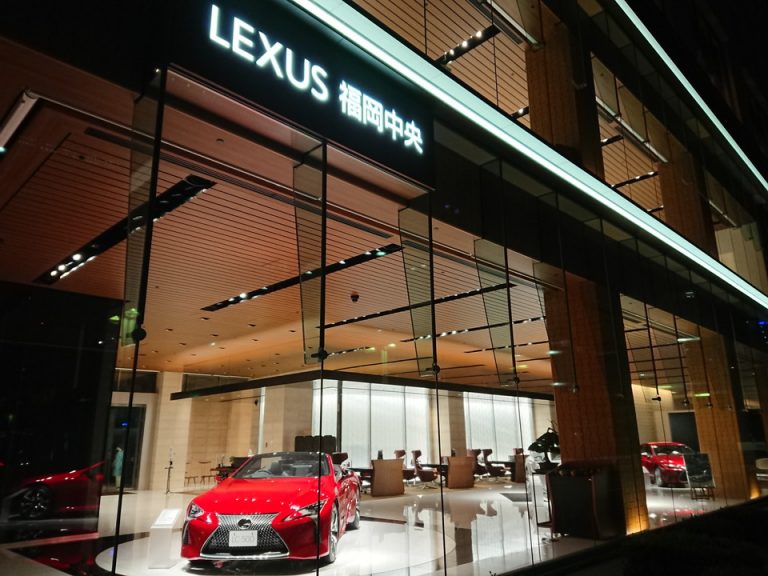 ホテル1階にショールーム