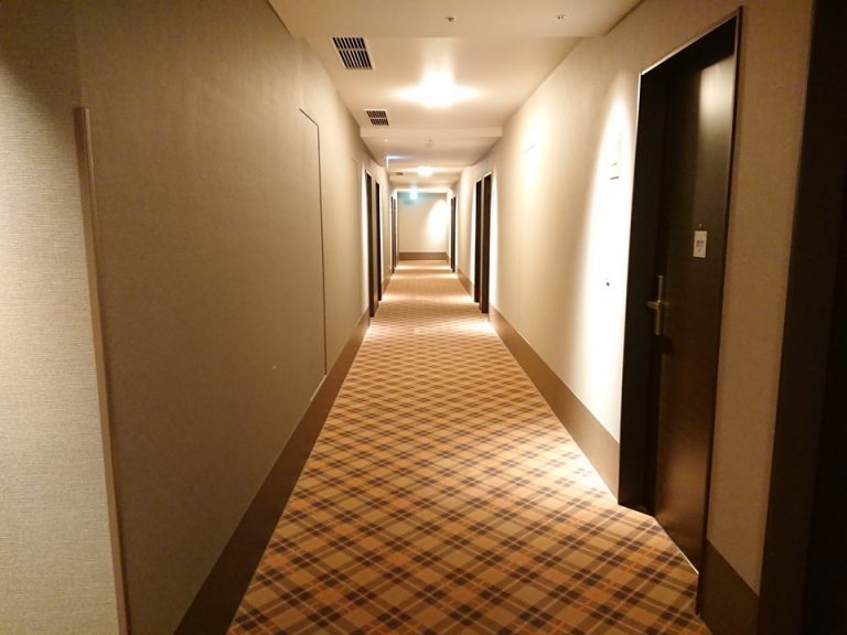 客室階廊下全体