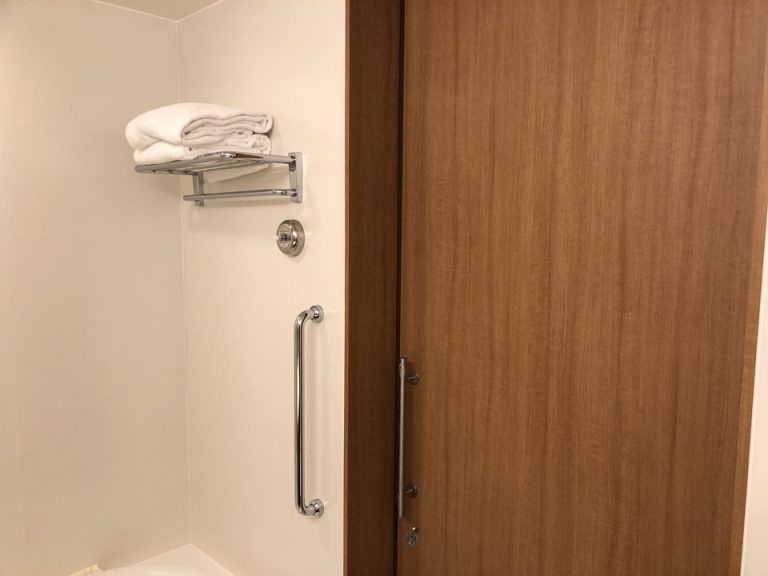 タオルの畳み方が少し雑でした