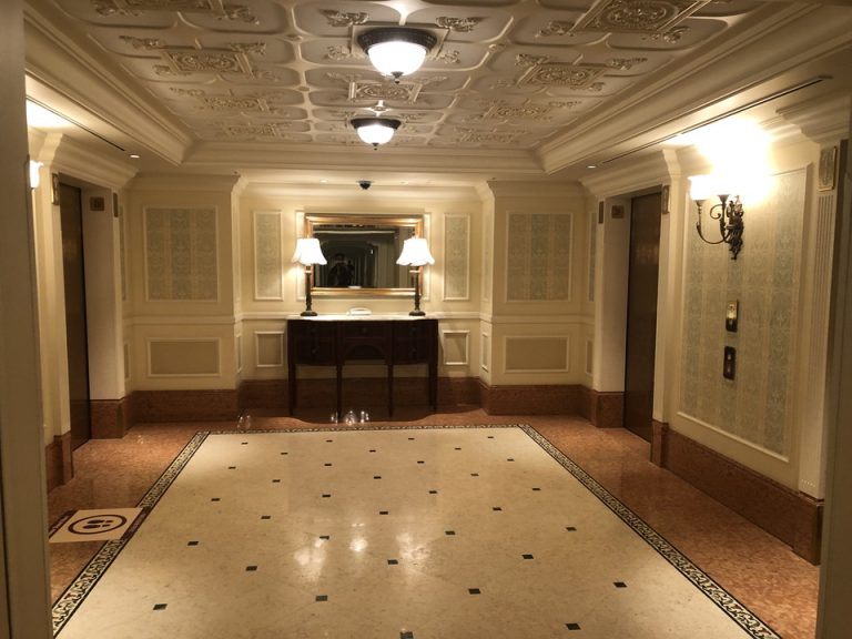 エレベーターホール