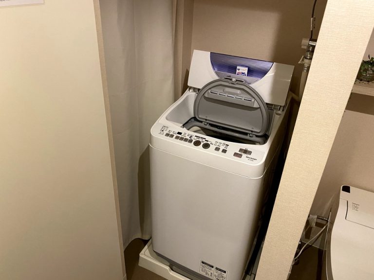 備え付け洗濯機