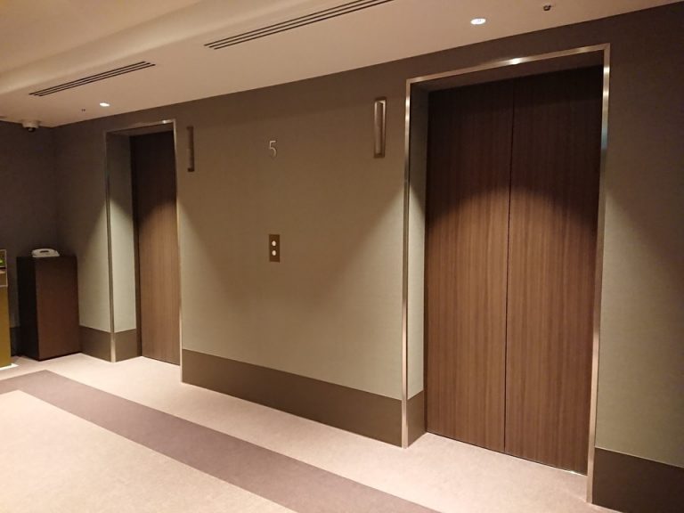 エレベーターホール客室階