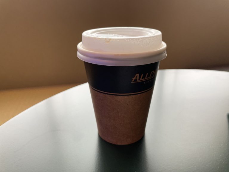 テイクアウトしたドリンク