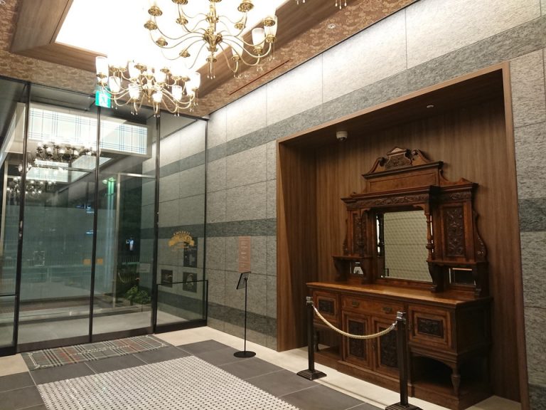 エントランス内観(1)