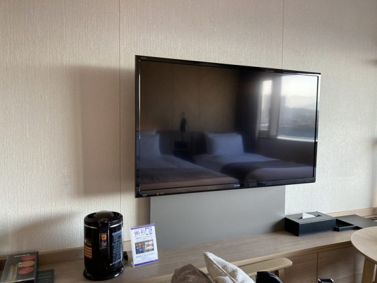 客室のテレビ
