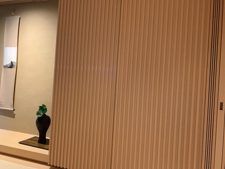 クローゼット(閉じた状態)