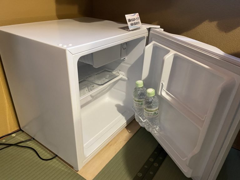 冷蔵庫(開けた状態)