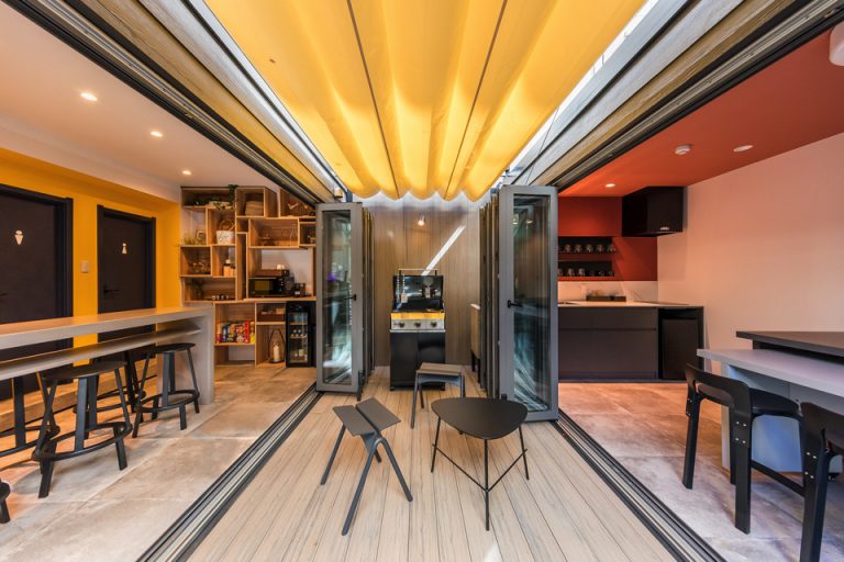 04_RECEPTION、パーティールームユニット「BBQ KITCHEN」