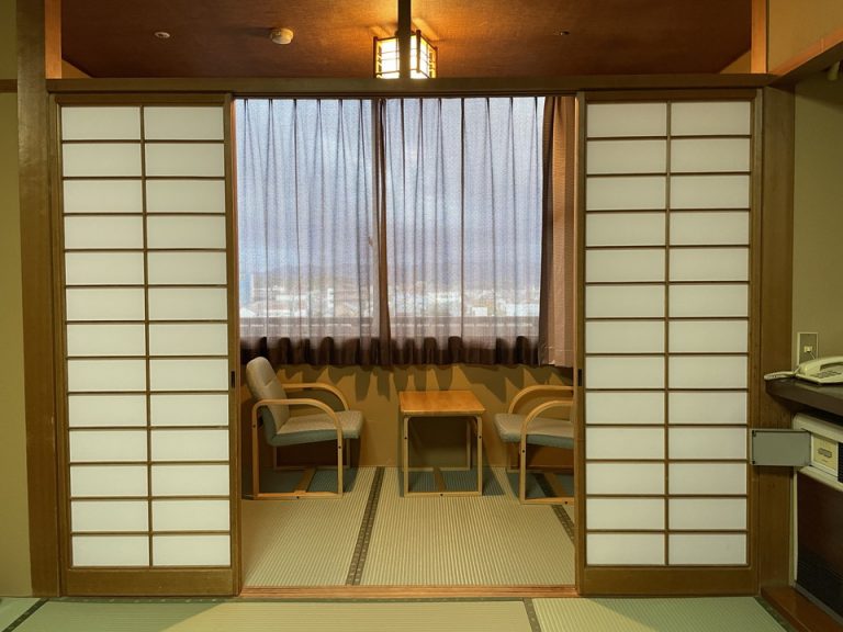 窓と障子