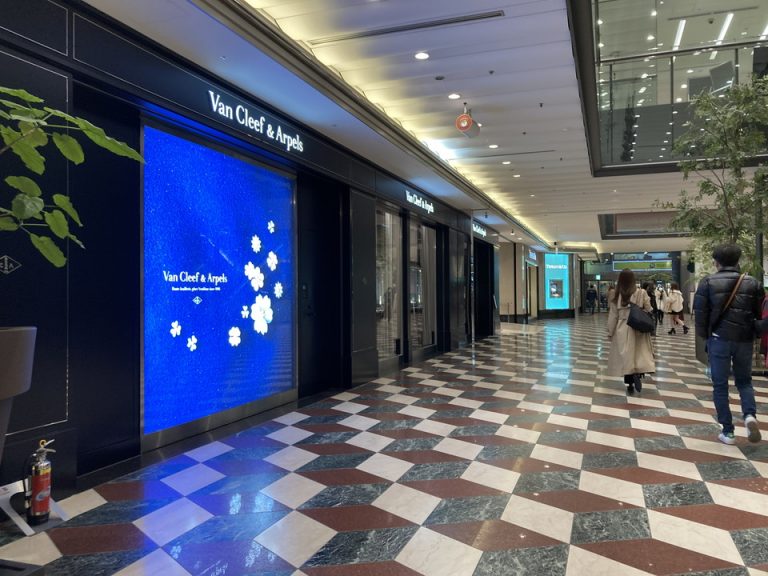 ホテルの中のショップ