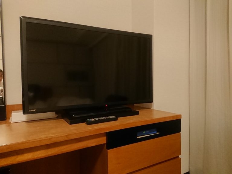 首振りできるTV