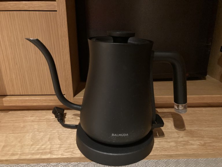 ケトルはバルミューダ