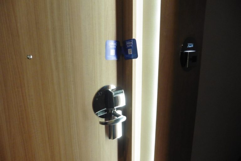 清掃済みのシール付き