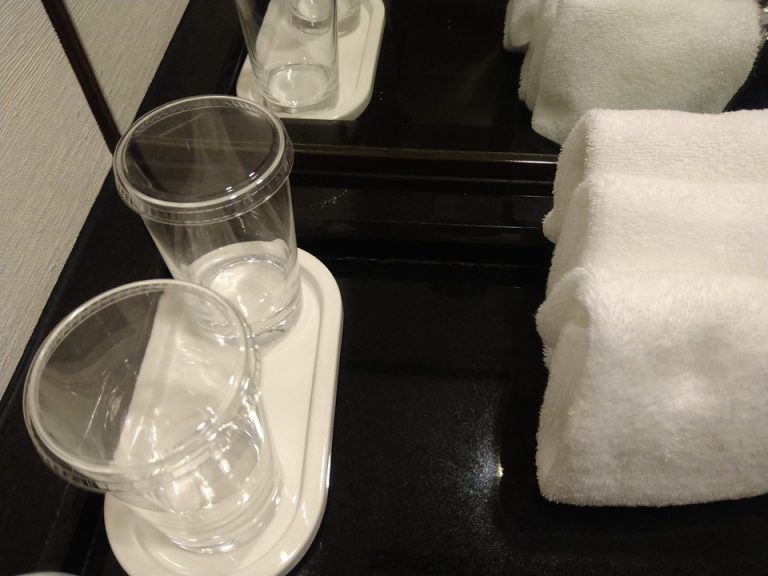 フタ付グラス