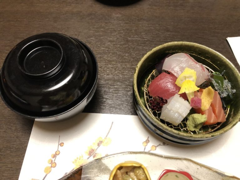 夕食4
