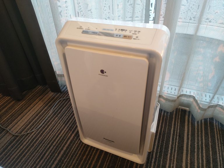 客室(空気清浄加湿器)