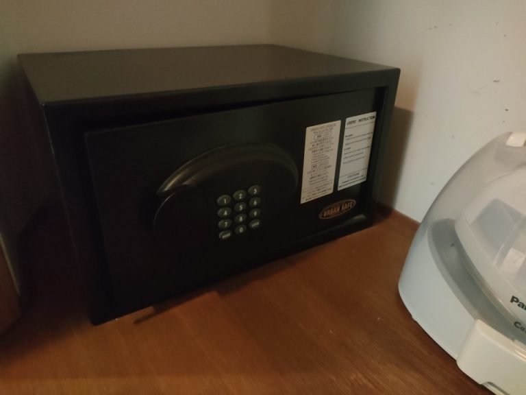 客室(セーフティーボックス外側)