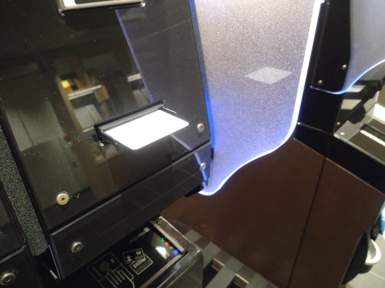 精算後ルームキーが出てきます