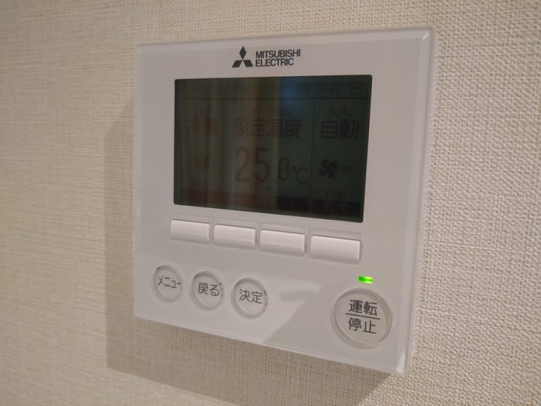 エアコンコントローラー