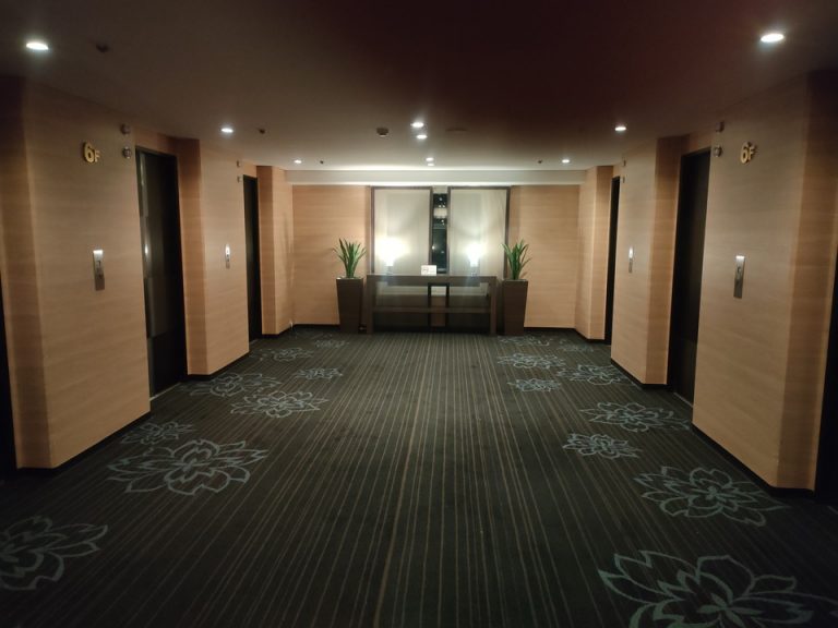 エレベーター(客室階ホール)