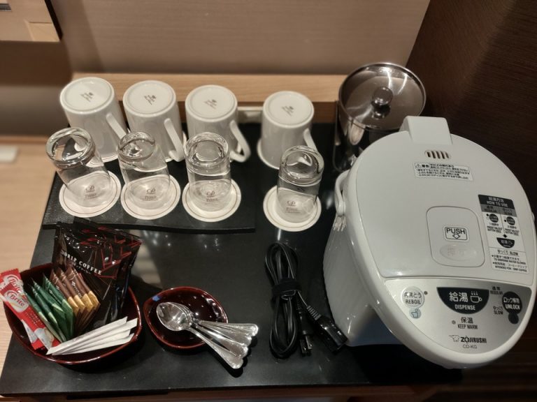 客室(無料カフェ①)