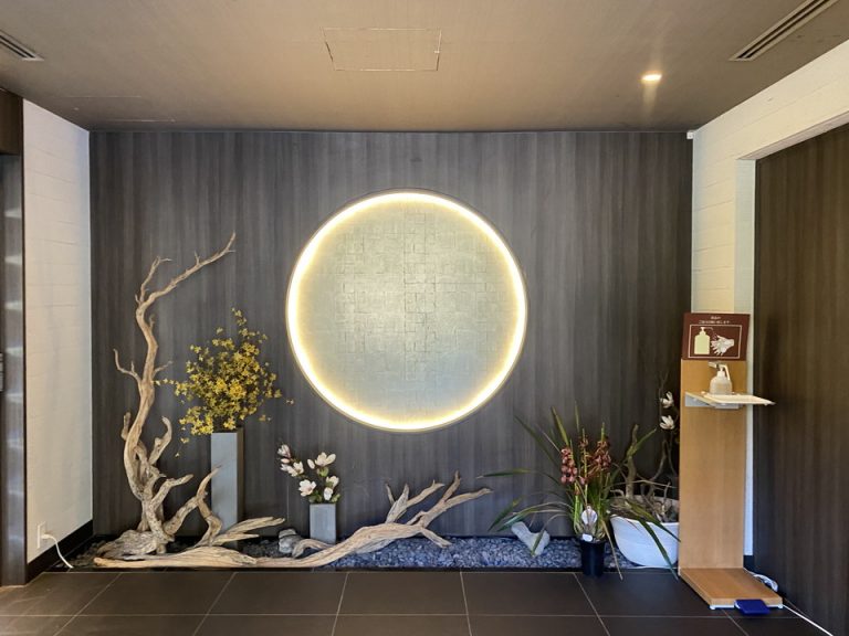 エントランス内観(2)